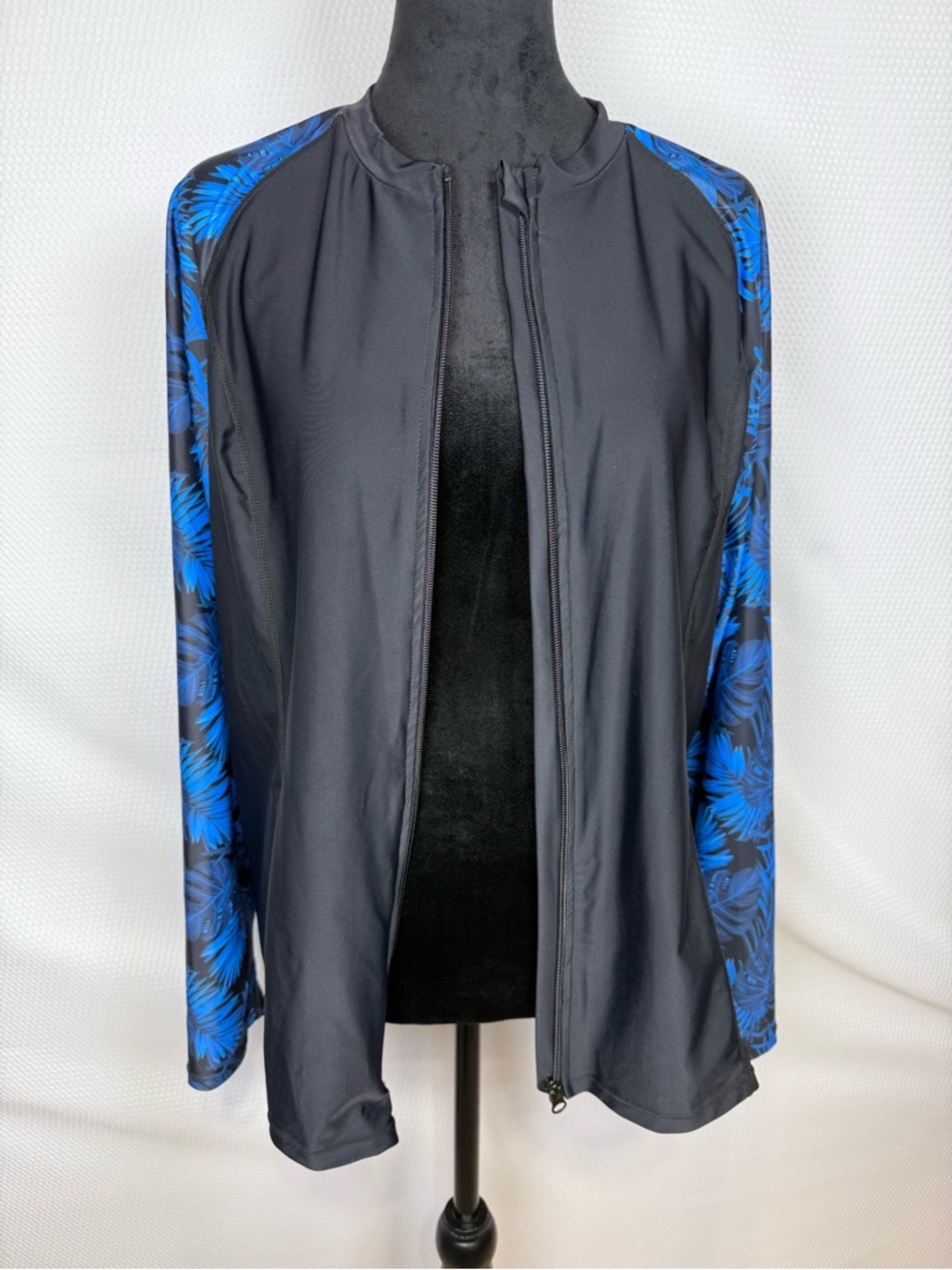 Jasambac Zip Front Rash Guard Swim Top Blue Palm Print XL NWT UPF Activewear - Picture 4 of 13